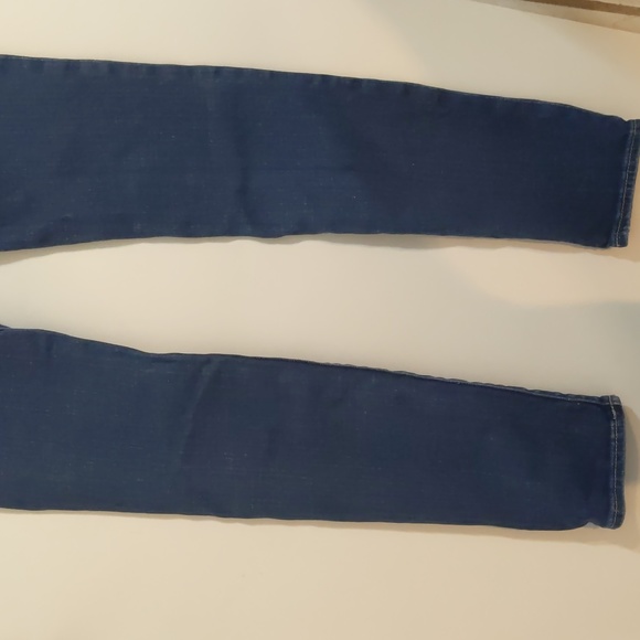 Abercrombie distressed skinny jeans - Picture 11 of 13